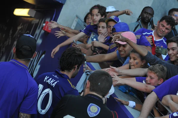 Orlando City 29 Nisan 2017 'de Orlando, Florida' daki Orlando City Stadyumu 'nda Colorado Rapids' e ev sahipliği yaptı.)