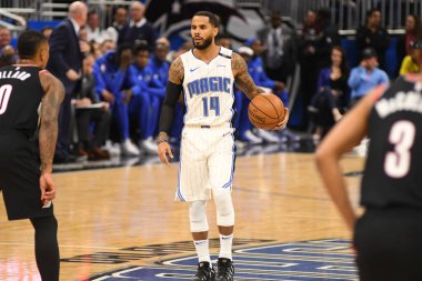 Orlando Magic 25 Ekim 2018 'de Orlando Florida' daki Amway Center 'da Portland Trail Blazers' ı sunar.. 