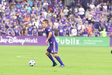 Orlando City 8 Nisan 2018 'de Orlando Florida' daki Exploria Stadyumu 'nda Portland Timbers' a ev sahipliği yaptı..