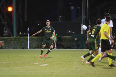 Los Angeles Galaksisi, 14 Temmuz 2020 'de Orlando Florida ABD' deki ESPN Vahşi Spor Dünyası 'nda düzenlenen MLS Sırt Turnuvası sırasında Portland Timbers ile karşı karşıya geldi.