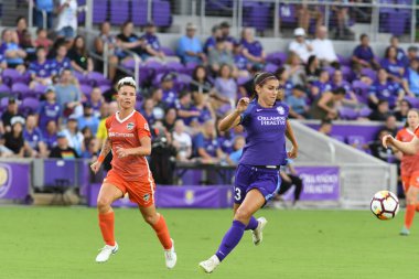 Orlando Pride 28 Haziran 2018 'de Orlando City Stadyumu' nda Houston Dash 'e ev sahipliği yaptı..  