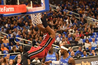 Orlando Magic 17 Ekim 2018 'de Orlando Florida' daki Amway Center 'da Miami Heat' i sunar..  