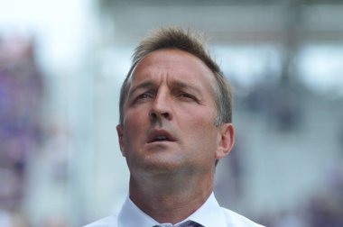 Orlando City 15 Nisan 2017 'de Florida, Orlando' daki Citrus Bowl 'da Los Angeles Galaksisine ev sahipliği yaptı..  