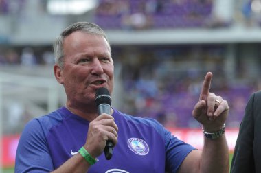 Orlando Pride 22 Nisan 2017 'de Orlando City Stadyumu' nda Washington Spirit 'e ev sahipliği yaptı.. 