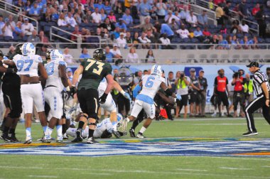 Kuzey Carolina 29 Aralık 2015 tarihinde Orlando Florida 'daki Kamp Dünya Stadyumu' nda oynanan Russell Atletizm Kupası 'nda Baylor ile karşılaşacak.. 