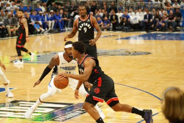 Orlando Magic 19 Nisan 2019 Cuma günü Orlando Florida 'daki Amway Arena' daki NBA Playoff 1 'de Toronto Rapçileri' ne ev sahipliği yapıyor.