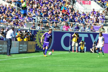 Orlando City SC, 6 Mart 2016 tarihinde Orlando Florida 'daki Citrus Bowl' da Real Salt Lake 'e ev sahipliği yaptı..