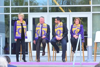 24 Şubat 2017 'de Orlando Florida' daki New Orlando City Stadyumu için kurdele kesme töreni. 