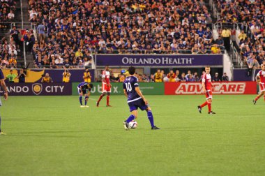 Orlando City SC, 8 Mayıs 2015 'te Florida' daki Kamp Dünyası Stadyumu 'nda Los Angeles Galaksisi' ne ev sahipliği yaptı.. 
