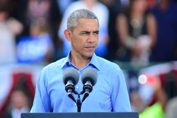 Prezydent Barack Obama Przemawia Wiecu Kampanii Stadionie Osceola Heritage Park — Zdjęcie stockowe