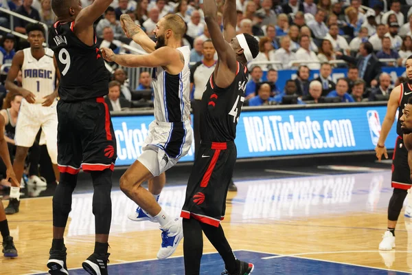 Orlando Magic Hosts Toronto Rapters Nba Playoff Στο Amway Arena — Φωτογραφία Αρχείου