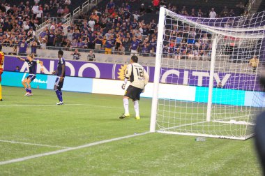Orlando City SC, 29 Haziran 2016 'da Orlando Florida' daki Kamp Dünyası Stadyumu 'nda Fort Lauderdale Strikers' a ev sahipliği yaptı..