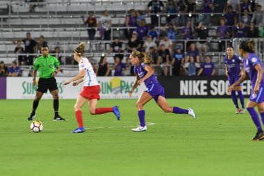 Orland Pride, 25 Ağustos 2018 'de Orlando Florida' daki Exploria Stadyumu 'nda Chicago Red Stars' a ev sahipliği yapıyor..  
