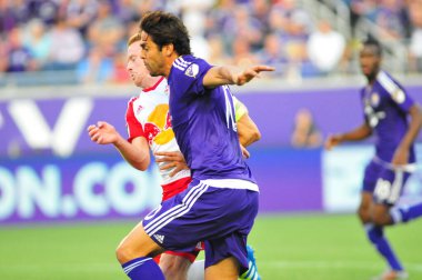 Orlando City SC, 6 Mayıs 2016 'da Orlando Florida' daki Dünya Kampı Stadyumu 'nda New York Red Bulls' a ev sahipliği yaptı.. 