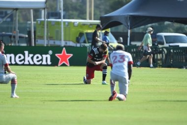 Toronto FC, 13 Temmuz 2020 tarihinde Orlando Florida 'da düzenlenen ESPN Wild World of Sports' ta düzenlenen MLS Back Tournament sırasında D.C. United ile karşı karşıya geldi..  
