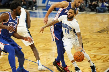 Orlando Magic 13 Ekim 2019 'da Florida, Orlando' daki Amway Center 'da Philadelphia 76ers' a ev sahipliği yaptı..  