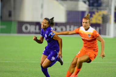 Orlando Pride sunucusu Houston Dash 23 Haziran 2016 'da Orlando Florida' daki Dünya Kampı Stadyumu 'nda..