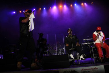 R & B Şarkıcıları Keith Sweat, Jagged Edge, Dru Hill ve Sisqo 15 Kasım 2014 'te Orlando Florida' daki CFE Arena 'da sahne aldılar..  