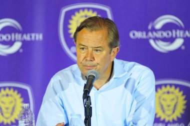Orlando City SC, 8 Mayıs 2015 'te Florida' daki Kamp Dünyası Stadyumu 'nda Los Angeles Galaksisi' ne ev sahipliği yaptı.. 