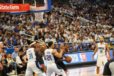 Orlando Magic 19 Nisan 2019 Cuma günü Orlando Florida 'daki Amway Arena' daki NBA Playoff 1 'de Toronto Rapçileri' ne ev sahipliği yapıyor.