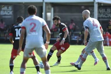 Toronto FC, 13 Temmuz 2020 tarihinde Orlando Florida 'da düzenlenen ESPN Wild World of Sports' ta düzenlenen MLS Back Tournament sırasında D.C. United ile karşı karşıya geldi.