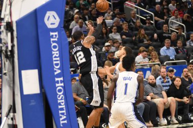 Orlando Magic, 19 Aralık 2018 tarihinde Orlando Florida 'daki Amway Center' da San Antonio Spurs 'a ev sahipliği yapmaktadır.. 