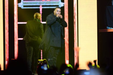 Baba Yankee ve Don Omar 7 Ağustos 2016 'da Orlando Florida' daki Amway Center 'da konser verdiler..  