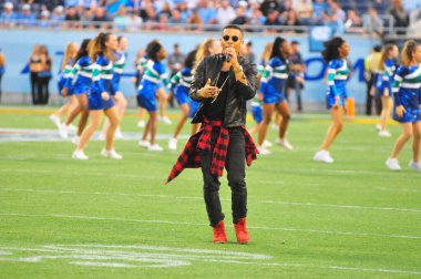 Kuzey Carolina 29 Aralık 2015 tarihinde Orlando Florida 'daki Kamp Dünya Stadyumu' nda oynanan Russell Atletizm Kupası 'nda Baylor ile karşılaşacak..