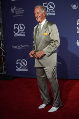 15 Ekim 2019 'da Nashville, Tennessee' deki Linbscome Üniversitesi 'nde verilen 50. GMA Dove Ödülleri sırasında kırmızı halı.