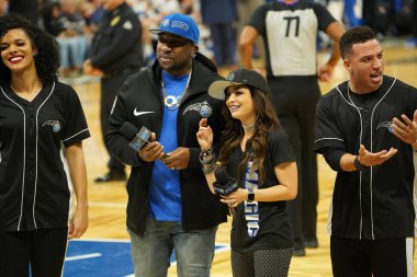 Orlando Magic 27 Aralık 2019 Cuma günü Orlando, Florida 'daki Amway Arena' da Philadelphia 76ers 'a ev sahipliği yapıyor..