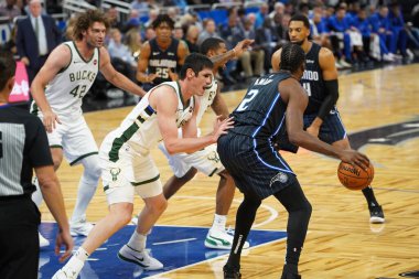 Orlando Magic, Orlando, Florida, ABD 'deki Amway Center' da Milwaukee Bucks 'a ev sahipliği yapıyor. 1 Kasım 2019.  