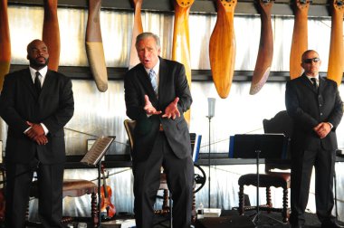 19 Eylül 2015 'te, Bebekler için Kahramanlar Sanford Florida' da bir bağış etkinliğine ev sahipliği yaptı..  