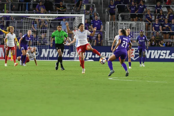 Orland Pride, 25 Ağustos 2018 'de Orlando Florida' daki Exploria Stadyumu 'nda Chicago Red Stars' a ev sahipliği yapıyor..