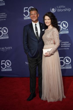 15 Ekim 2019 'da Nashville, Tennessee' deki Linbscome Üniversitesi 'nde verilen 50. GMA Dove Ödülleri sırasında kırmızı halı. 