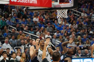 Orlando Magic, Orlando, Florida, ABD 'deki Amway Center' da Milwaukee Bucks 'a ev sahipliği yapıyor. 1 Kasım 2019.  