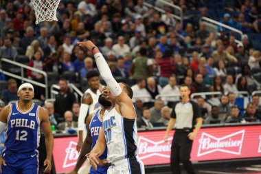 Orlando Magic, Philadelphia 76ers 'ı 13 Kasım 2019 Çarşamba günü Amway Center' da ağırlamaktadır. Fotoğraf: Marty Jean-Louis