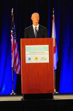 Florida Valisi Rick Scott 13 Ekim 2015 'te Orlando Florida' daki İnanç Sempozyumunda konuşma yapacak..  