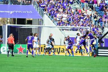Orlando City SC, 6 Mart 2016 tarihinde Orlando Florida 'daki Citrus Bowl' da Real Salt Lake 'e ev sahipliği yaptı.. 