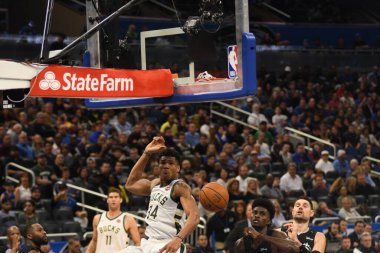 Orlando Magic, 19 Ocak 2019 Cumartesi günü Orlando Florida 'daki Amway Arena' da Milwaukee Doları 'na ev sahipliği yapıyor..