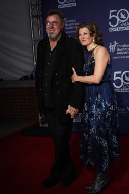 15 Ekim 2019 'da Nashville, Tennessee' deki Linbscome Üniversitesi 'nde verilen 50. GMA Dove Ödülleri sırasında kırmızı halı. 