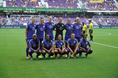 Orlando Pride 22 Nisan 2017 'de Orlando City Stadyumu' nda Washington Spirit 'e ev sahipliği yaptı..  
