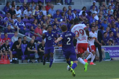 Orlando City SC, 9 Nisan 2019 'da Orlando, Florida' daki Citrus Bowl 'da New York Red Bulls' a ev sahipliği yapıyor.. 