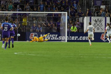 Orlando Pride 20 Temmuz 2019 tarihinde Florida Exploria Stadyumu 'nda Sky Blue FC' ye ev sahipliği yaptı..