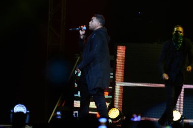 Baba Yankee ve Don Omar 7 Ağustos 2016 'da Orlando Florida' daki Amway Center 'da konser verdiler..  