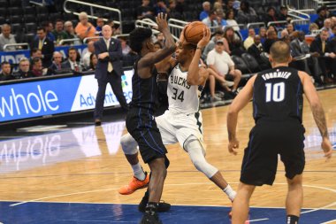 Orlando Magic, 19 Ocak 2019 Cumartesi günü Orlando Florida 'daki Amway Arena' da Milwaukee Doları 'na ev sahipliği yapıyor..