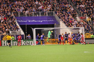 Orlando City SC, 8 Mayıs 2015 'te Florida' daki Kamp Dünyası Stadyumu 'nda Los Angeles Galaksisi' ne ev sahipliği yaptı.. 
