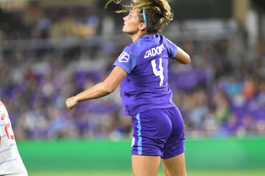 Orland Pride, 25 Ağustos 2018 'de Orlando Florida' daki Exploria Stadyumu 'nda Chicago Red Stars' a ev sahipliği yapıyor..
