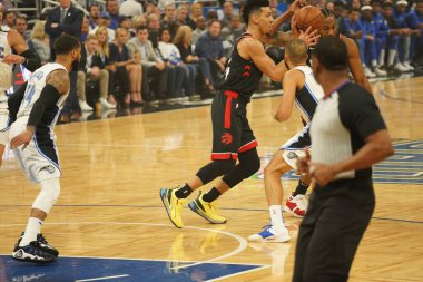 Orlando Magic 19 Nisan 2019 Cuma günü Orlando Florida 'daki Amway Arena' daki NBA Playoff 1 'de Toronto Rapçileri' ne ev sahipliği yapıyor.