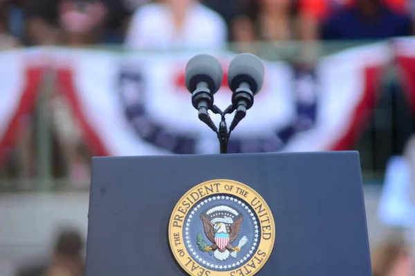 Președintele Barack Obama Vorbește Miting Campanie Osceola Heritage Park Stadium — Fotografie, imagine de stoc