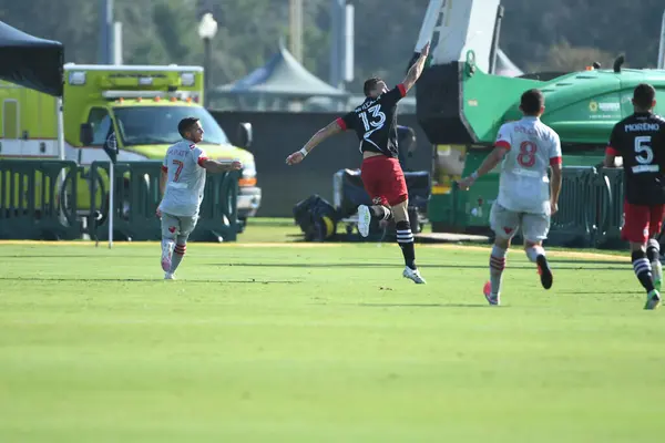 Toronto FC, 13 Temmuz 2020 tarihinde Orlando Florida 'da düzenlenen ESPN Wild World of Sports' ta düzenlenen MLS Back Tournament sırasında D.C. United ile karşı karşıya geldi..  